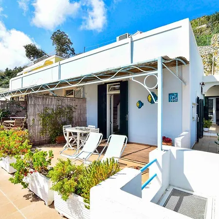 아파트 Solemareponza Casa Il Fico D'india 폰차